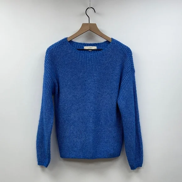 Ann Taylor LOFT Chunky Knit Boatneck Relaxed Pullover Sweater Blue Medium Petite - Picture 1 of 7